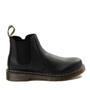 Dr. Martens 2976 Chelsea Boot - Big Kid - Black